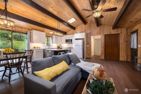 6f5834a3c05cb6c4caafcc8a941e97b0-uncropped_scaled_within_1536_1152